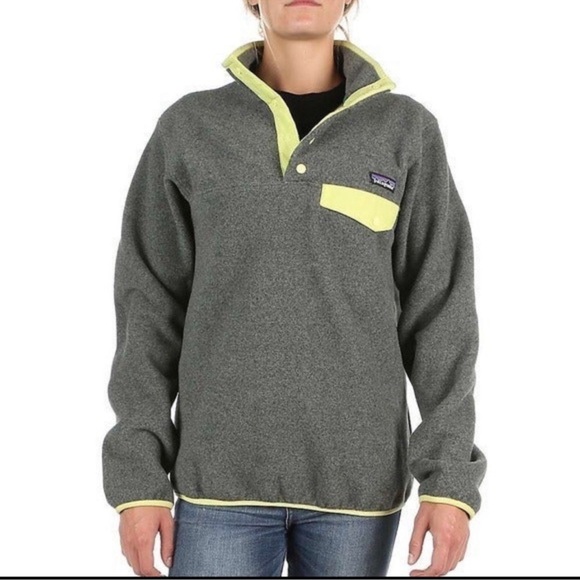 Women's Lightweight Synchilla® Snap-T® Fleece Pullover Women’s Size Medium Gray - Picture 2 of 14